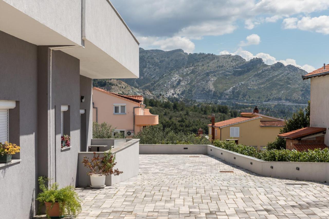 Apartments Villa Salona Sky Exterior foto